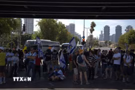 Hình ảnh một cuộc biểu tình tại Israel. (Ảnh: Thanh Bình/TTXVN)