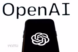 Biểu tượng ChatGPT của Công ty OpenAI tại một văn phòng ở Washington DC. (Ảnh: philstar.com/TTXVN)
