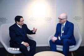 Thủ tướng Phạm Minh Chính gặp Thủ tướng Liechtenstein Daniel Risch. (Ảnh: Dương Giang/TTXVN)