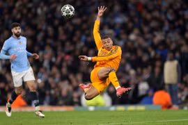 Tâm điểm của loạt trận sáng 20/2 sẽ là "đại chiến" Real Madrid-Manchester City. (Nguồn: Getty Images)