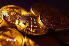 Hình ảnh minh họa đồng tiền kỹ thuật số Bitcoin. (Ảnh: Reuters/TTXVN)