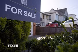 Một ngôi nhà được rao bán tại California, Mỹ. (Ảnh: THX/TTXVN)