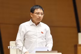 Phó Thủ tướng Chính phủ Nguyễn Văn Thắng giải trình, làm rõ một số vấn đề đại biểu Quốc hội nêu. (Ảnh: Doãn Tấn/TTXVN)