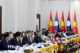 Tổng Bí thư Tô Lâm phát biểu tại cuộc hội kiến Thủ tướng Lào Sonexay Siphandone. (Ảnh: Thống Nhất/TTXVN)