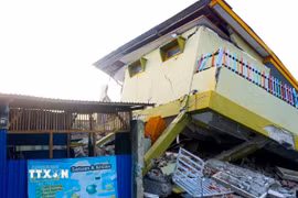 Hiện trường động đất ở Indonesia. (Ảnh: THX/TTXVN phát)