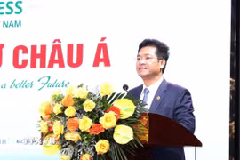 Ông Trần Anh Dũng, Phó Chủ tịch UBND tỉnh Ninh Bình, phát biểu tại hội nghị. (Ảnh: Đức Phương/TTXVN)