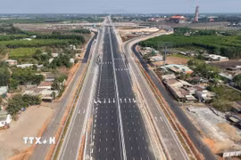 Cao tốc Biên Hòa-Vũng Tàu. (Ảnh: Công Phong/TTXVN)