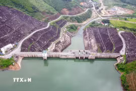 Hồ chứa nước Ngòi Giành. (Ảnh: Tạ Toàn/TTXVN)