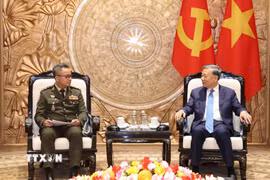 Tổng Bí thư, Chủ tịch nước Tô Lâm tiếp Đại tướng Tea Seiha, Ủy viên Ban Thường vụ CPP, Phó Thủ tướng, Bộ trưởng Quốc phòng Campuchia. (Ảnh: Thống Nhất/TTXVN)