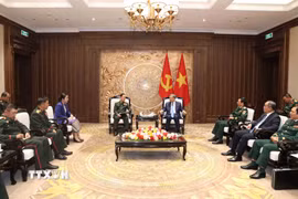 Tổng Bí thư, Chủ tịch nước Tô Lâm tiếp Đại tướng Khamliang Outhakaysone, Ủy viên Bộ Chính trị, Phó Thủ tướng, Bộ trưởng Quốc phòng Lào. (Ảnh: Thống Nhất/TTXVN)