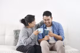 Vu Lan - mùa báo hiếu - chính là dịp để nhiều người con trưởng thành nhìn lại, và chọn cách tri ân thiết thực nhất: chăm sóc sức khỏe cha mẹ mỗi ngày.