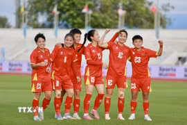 Đội tuyển bóng đá nữ Việt Nam thắng Indonesia 5-0 tại trận bán kết trong khuôn khổ SEA Games 33. (Ảnh: TTXVN phát)
