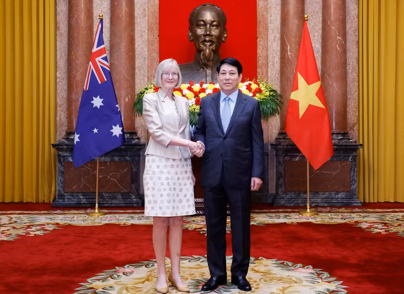 Chủ tịch nước Lương Cường tiếp Đại sứ Australia tại Việt Nam Gillian Bird. (Ảnh: Lâm Khánh/TTXVN)