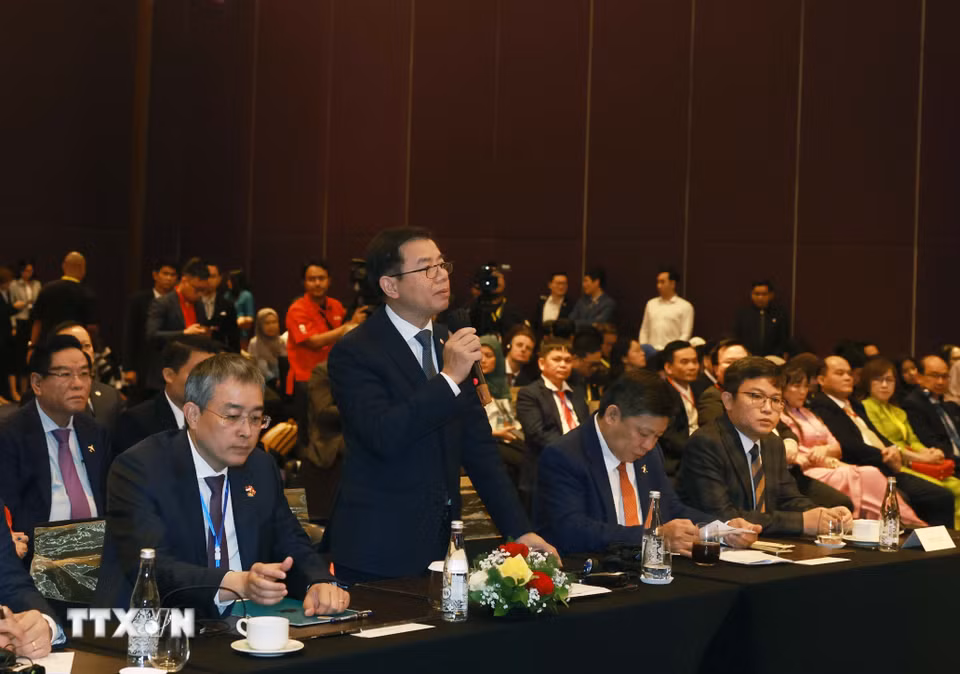 Đại diện doanh nghiệp dự Tọa đàm phát biểu. (Ảnh: Thống Nhất/TTXVN)