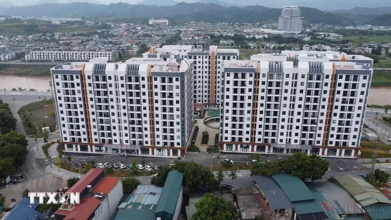 Chỉ số phát triển con người (HDI) của Việt Nam liên tục được cải thiện, thuộc nhóm các nước có mức phát triển con người trung bình cao của thế giới. Trong ảnh: Dự án Nhà ở xã hội Hacom Riverside phường biên giới Lào Cai, tỉnh Lào Cai dành cho người lao động có thu nhập thấp (8/2026). (Ảnh: Tuấn Khôi/TTXVN)