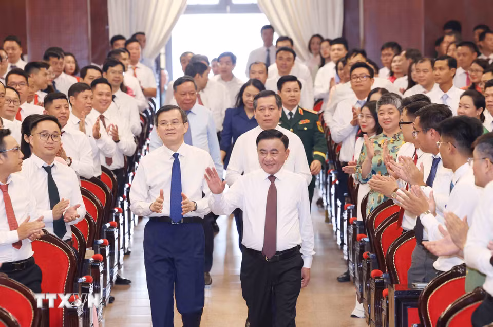 Thường trực Ban Bí thư Trần Cẩm Tú dự Lễ khai giảng năm học mới 2026-2027 Học viện Chính trị Quốc gia Hồ Chí Minh. (Ảnh: Phương Hoa/TTXVN)