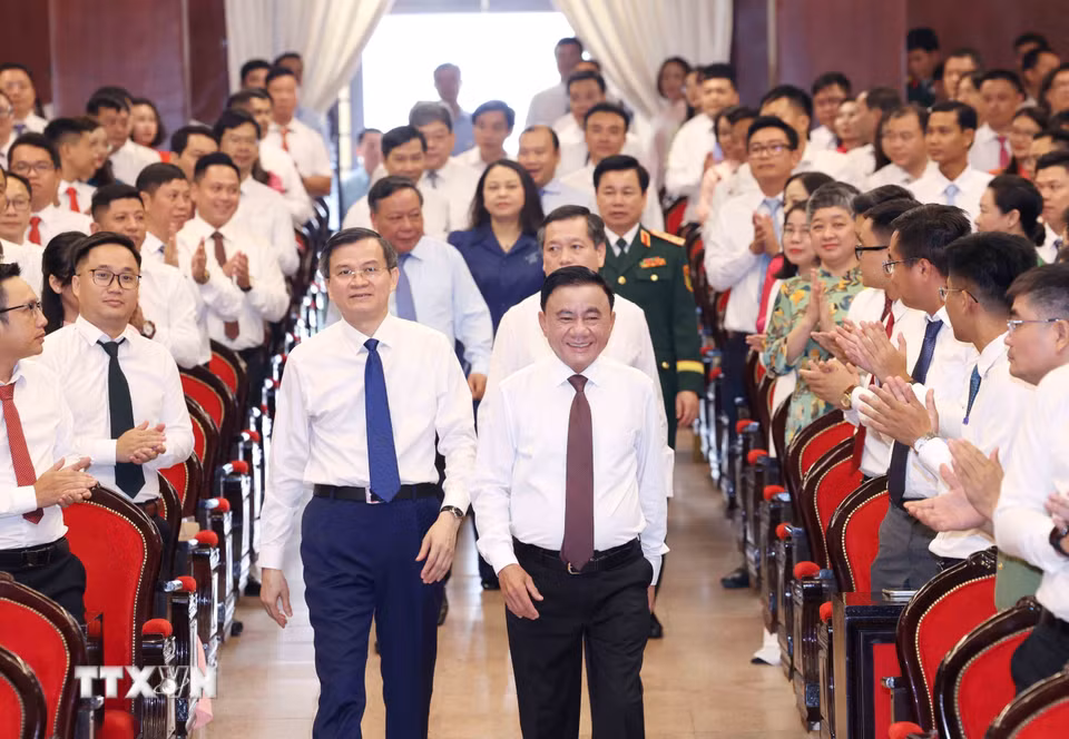 Thường trực Ban Bí thư Trần Cẩm Tú dự Lễ khai giảng năm học mới 2026-2027 Học viện Chính trị Quốc gia Hồ Chí Minh. (Ảnh: Phương Hoa/TTXVN)