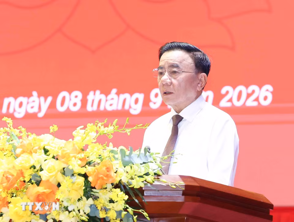 Thường trực Ban Bí thư Trần Cẩm Tú phát biểu chỉ đạo tại Lễ khai giảng năm học mới Học viện Chính trị Quốc gia Hồ Chí Minh. (Ảnh: Phương Hoa/TTXVN)