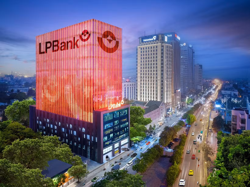 Trụ sở Ngân hàng Thương mại cổ phần Lộc Phát Việt Nam tại 210 đường Trần Quang Khải, Hoàn Kiếm, Hà Nội. (Ảnh: Vietnam+) 