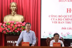 Đồng chí Nguyễn Thanh Nghị, Ủy viên Bộ Chính trị, Bí thư Trung ương Đảng, Trưởng ban Chính sách, chiến lược Trung ương phát biểu. (Ảnh: Ngọc Minh/TTXVN)