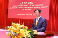 Ủy viên Bộ Chính trị, Bí thư Trung ương Đảng, Trưởng Ban Tổ chức Trung ương Nguyễn Duy Ngọc phát biểu bế mạc. (Ảnh: Văn Điệp/TTXVN)