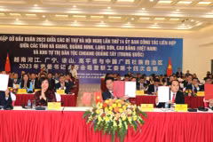 Một chương trình Gặp gỡ đầu Xuân giữa 4 tỉnh biên giới Việt Nam với Quảng Tây (Trung Quốc). (Nguồn: TTXVN)