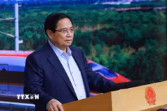 Thủ tướng Phạm Minh Chính chủ trì Phiên họp thứ hai Ban Chỉ đạo các công trình trọng điểm, dự án quan trọng quốc gia lĩnh vực đường sắt. (Ảnh: Dương Giang/TTXVN)