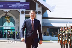 Thủ tướng Lê Minh Hưng rời Thủ đô Vientiane, kết thúc chuyến thăm chính thức Cộng hòa Dân chủ Nhân dân Lào. (Ảnh: Dương Giang/TTXVN)