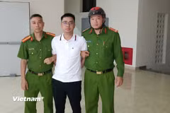 Đối tượng Bùi Đình Khánh bị bắt. (Nguồn: Vietnam+)