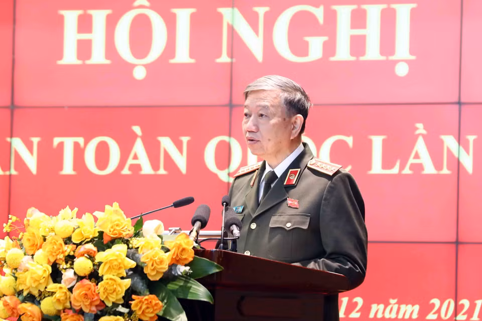Đại tướng Tô Lâm, Ủy viên Bộ Chính trị, Bộ trưởng Bộ Công an phát biểu khai mạc. (Ảnh: Phạm Kiên/TTXVN)