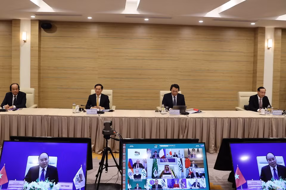 Thủ tướng Nguyễn Xuân Phúc tham dự Hội nghị thượng đỉnh nhóm các nền kinh tế phát triển và mới nổi hàng đầu thế giới-G20. (Ảnh: Thống Nhất/TTXVN)