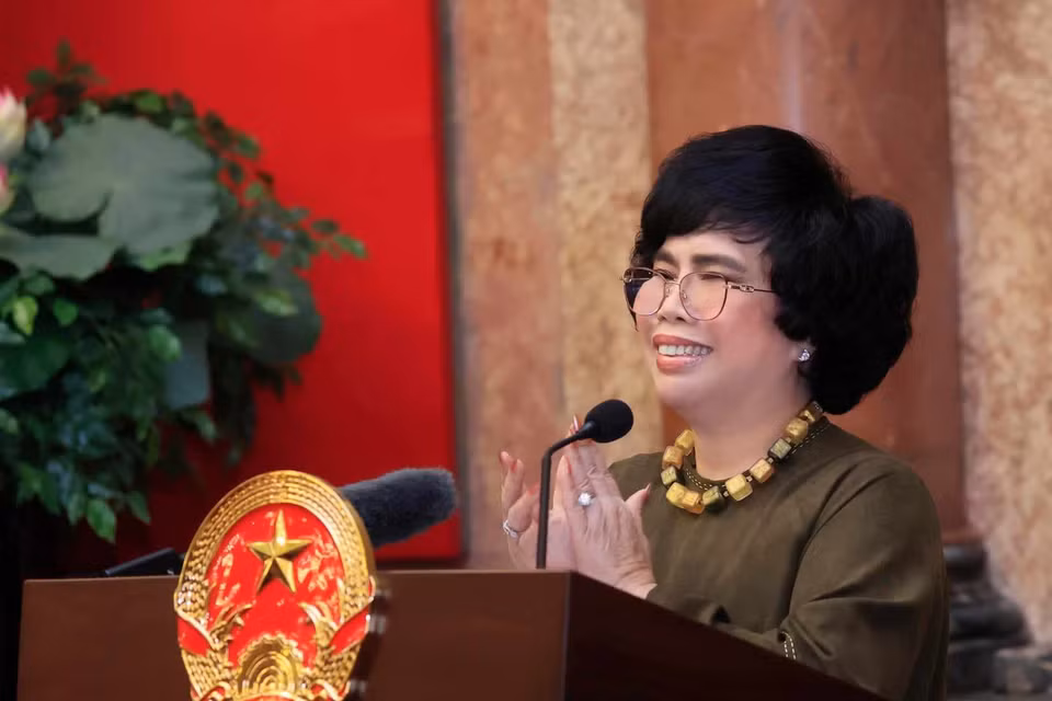 Bà Thái Hương, Anh hùng Lao động, Chủ tịch Hiệp hội Doanh nhân Nữ Việt Nam phát biểu. (Ảnh: Thống Nhất/TTXVN)