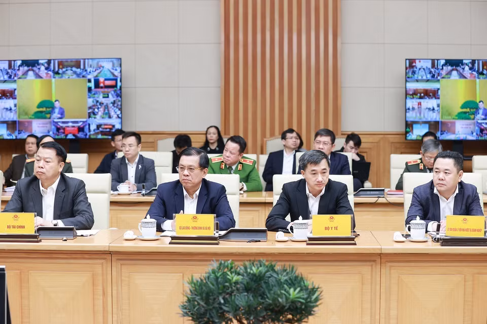 Các đại biểu tham dự phiên họp tại trụ sở Chính phủ. (Ảnh: Dương Giang/TTXVN)