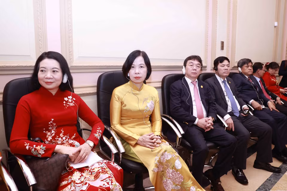 Đại biểu Việt Nam dự hội đàm. (Ảnh: Doãn Tấn/TTXVN)