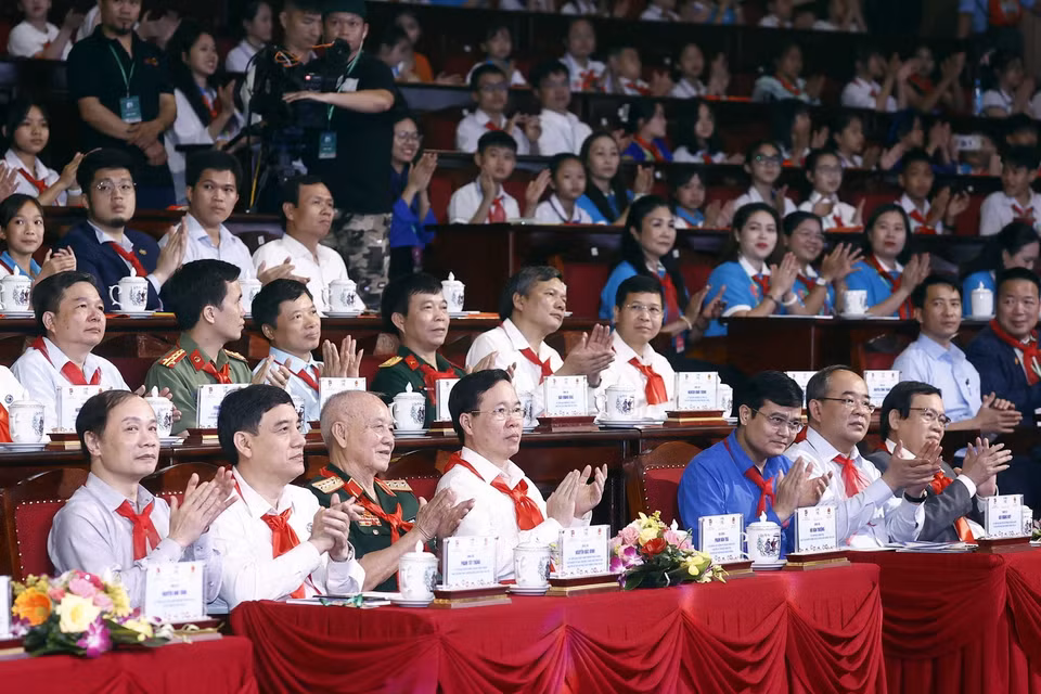 Chủ tịch nước Võ Văn Thưởng và các đại biểu dự Lễ kỷ niệm. (Ảnh: Thống Nhất/TTXVN)