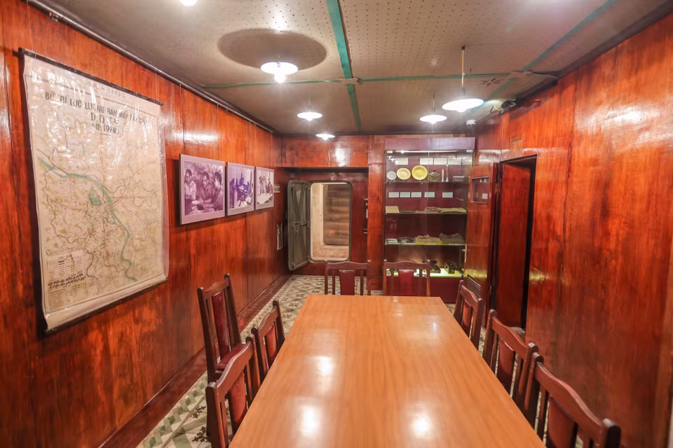 Sau năm 1975, căn hầm này gần như không được sử dụng. Năm 2012, hầm được chỉnh trang, tu sửa và năm 2017 chính thức mở cửa đón khách tham quan. (Ảnh: Minh Sơn/Vietnam+)