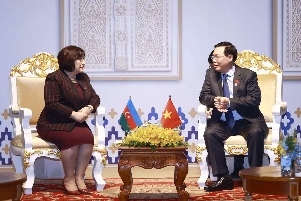 Chủ tịch Quốc hội Vương Đình Huệ gặp Chủ tịch Quốc hội Azerbaijan Shahiba Gafarova. (Ảnh: Doãn Tấn/TTXVN)