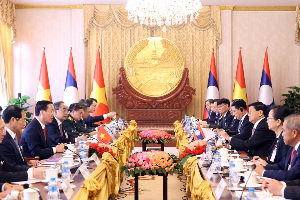 Chủ tịch nước Võ Văn Thưởng hội đàm với Tổng Bí thư, Chủ tịch nước Lào Thongloun Sisoulith. (Ảnh: Thống Nhất/TTXVN)