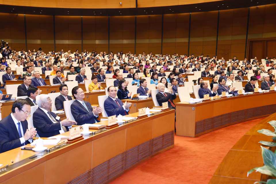 Các lãnh đạo, nguyên lãnh đạo Đảng, Nhà nước tại phiên khai mạc. (Ảnh: Doãn Tấn/TTXVN)