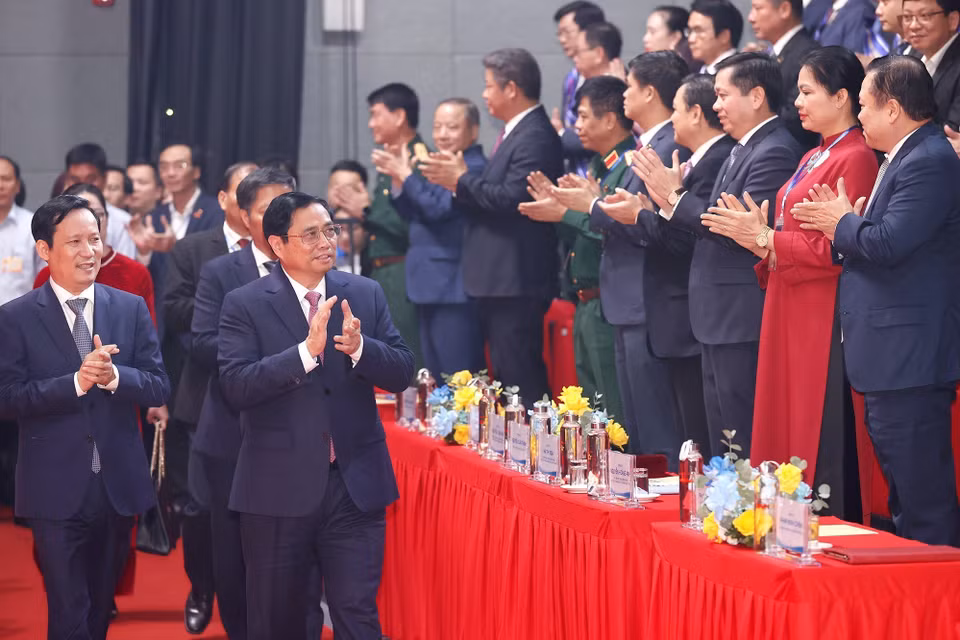 Thủ tướng Phạm Minh Chính đến dự kỷ niệm Ngày Doanh nhân Việt Nam. (Ảnh: Dương Giang/TTXVN)