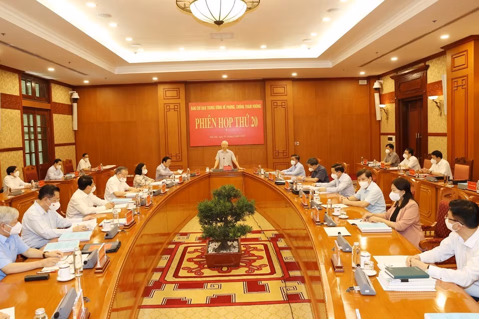 Tại phiên họp, Ban Chỉ đạo sẽ thảo luận, cho ý kiến chỉ đạo về kết quả công tác 6 tháng đầu năm, nhiệm vụ công tác 6 tháng cuối năm 2021; các vụ án, vụ việc thuộc diện Ban Chỉ đạo theo dõi, chỉ đạo từ sau Phiên họp thứ 19 đến nay; Đề án sửa đổi, chức năng, nhiệm vụ, quyền hạn của Ban Chỉ đạo Trung ương về phòng, chống tham nhũng. (Ảnh: Trí Dũng/TTXVN)