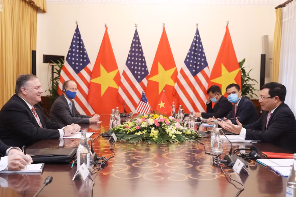 Phó Thủ tướng, Bộ trưởng Bộ Ngoại giao Phạm Bình Minh hội đàm với Ngoại trưởng Hoa Kỳ Mike Pompeo. (Ảnh: Lâm Khánh/TTXVN)