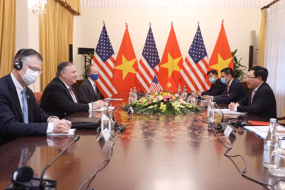  Phó Thủ tướng, Bộ trưởng Bộ Ngoại giao Phạm Bình Minh hội đàm với Ngoại trưởng Hoa Kỳ Mike Pompeo. (Ảnh: Lâm Khánh/TTXVN)