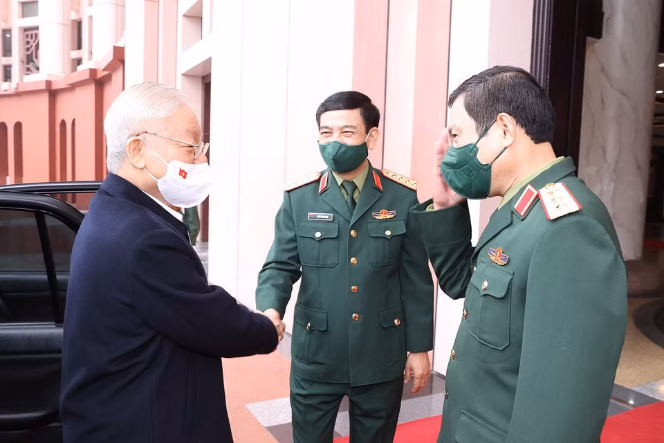 Tổng Bí thư Nguyễn Phú Trọng, Bí thư Quân ủy Trung ương đến dự Hội nghị. (Ảnh: Trí Dũng/TTXVN)