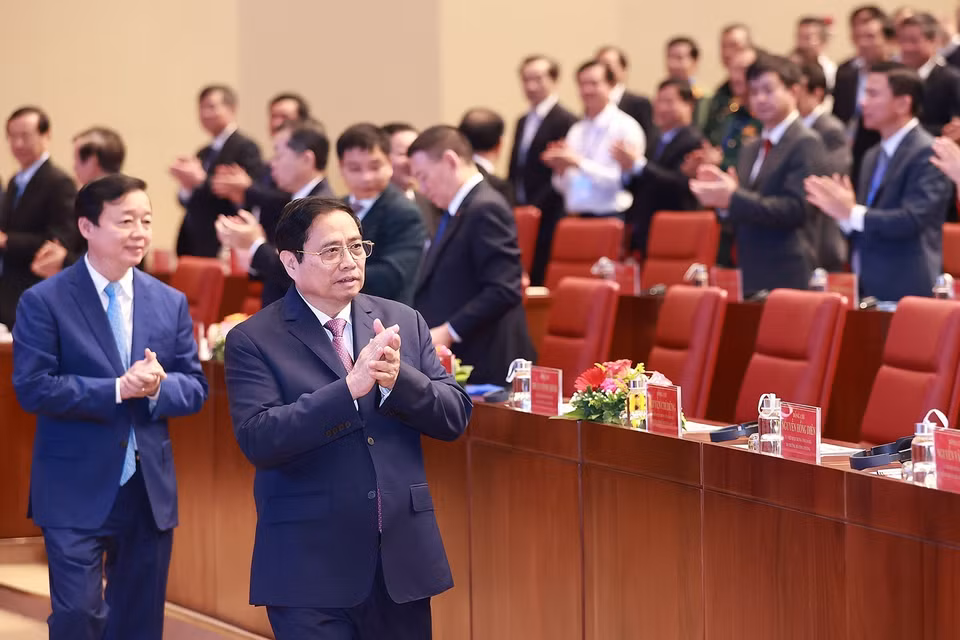 Thủ tướng Phạm Minh Chính đến dự Hội nghị triển khai Chương trình hành động của Chính phủ thực hiện Nghị quyết số 26-NQ/TW ngày 3/11/2022 của Bộ Chính trị. (Ảnh: Dương Giang/TTXVN)