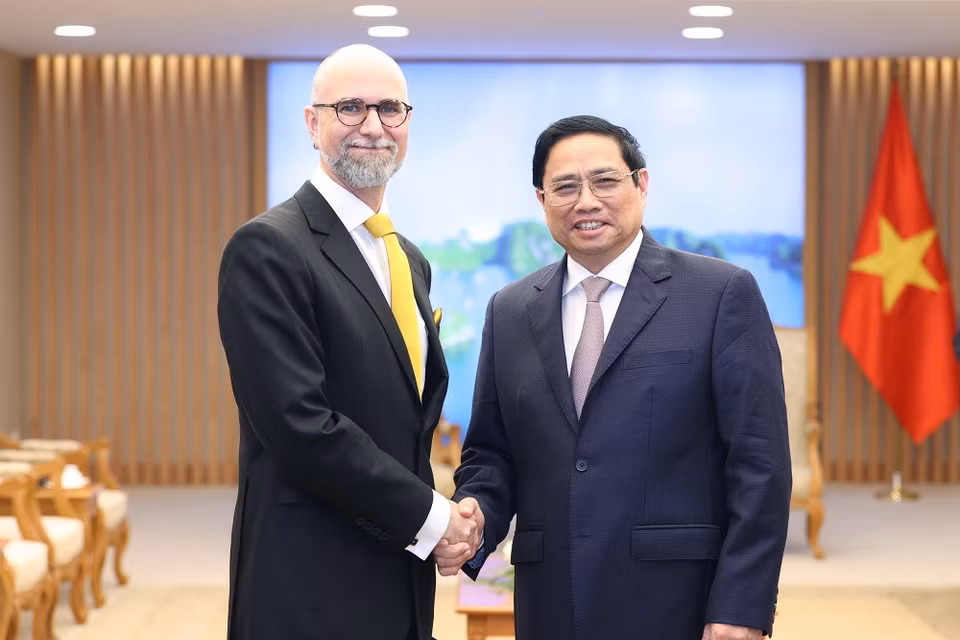 Chiều 23/8, tại Hà Nội, Thủ tướng Phạm Minh Chính tiếp Ngài Shawn Steil, Đại sứ Canada tại Việt Nam. (Ảnh: Dương Giang/TTXVN)