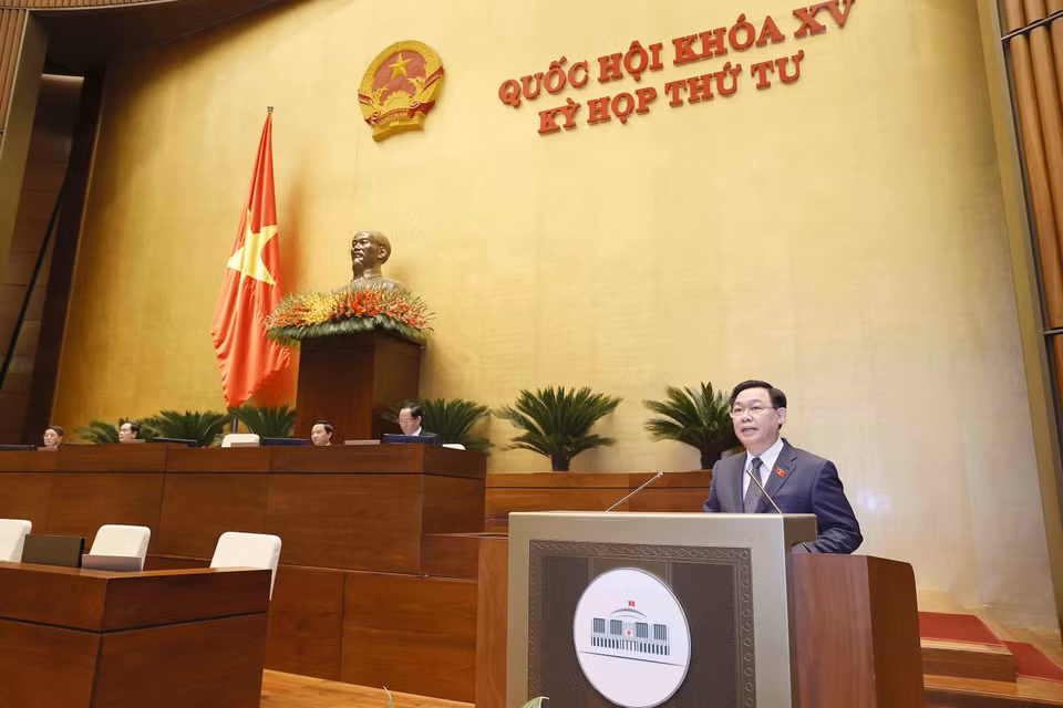 Chủ tịch Quốc hội Vương Đình Huệ phát biểu bế mạc kỳ họp.(Ảnh: Doãn Tấn/TTXVN)