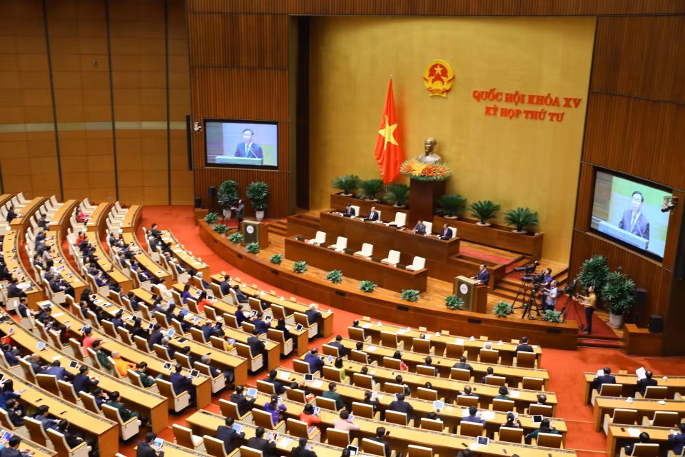 Chủ tịch Quốc hội Vương Đình Huệ phát biểu bế mạc kỳ họp. (Ảnh: Văn Điệp/TTXVN)