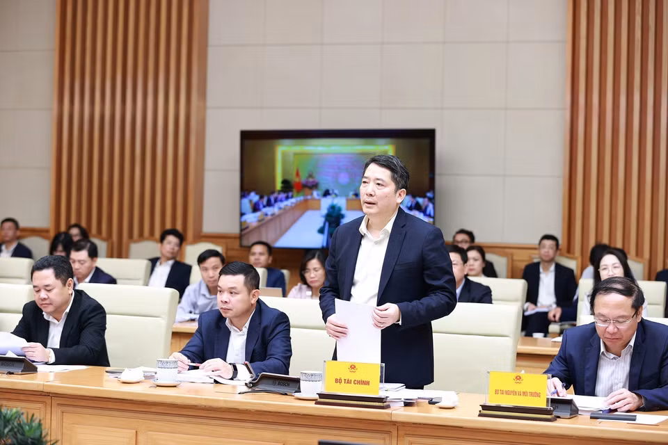 Thứ trưởng Bộ Tài chính Cao Anh Tuấn phát biểu. (Ảnh: Dương Giang/TTXVN)