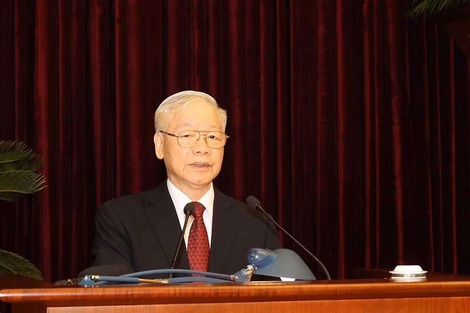 Tổng Bí thư Nguyễn Phú Trọng chủ trì và phát biểu khai mạc Hội nghị lần thứ sáu Ban Chấp hành Trung ương Đảng Cộng sản Việt Nam khóa XIII. (Ảnh: Trí Dũng/TTXVN)
